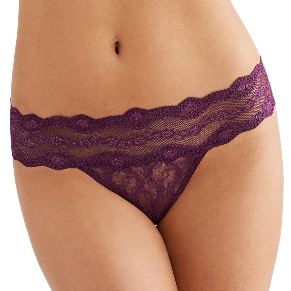 b.tempt'd by Wacoal Womens Thong Panties Purple Small Floral Lace Underwear NWT